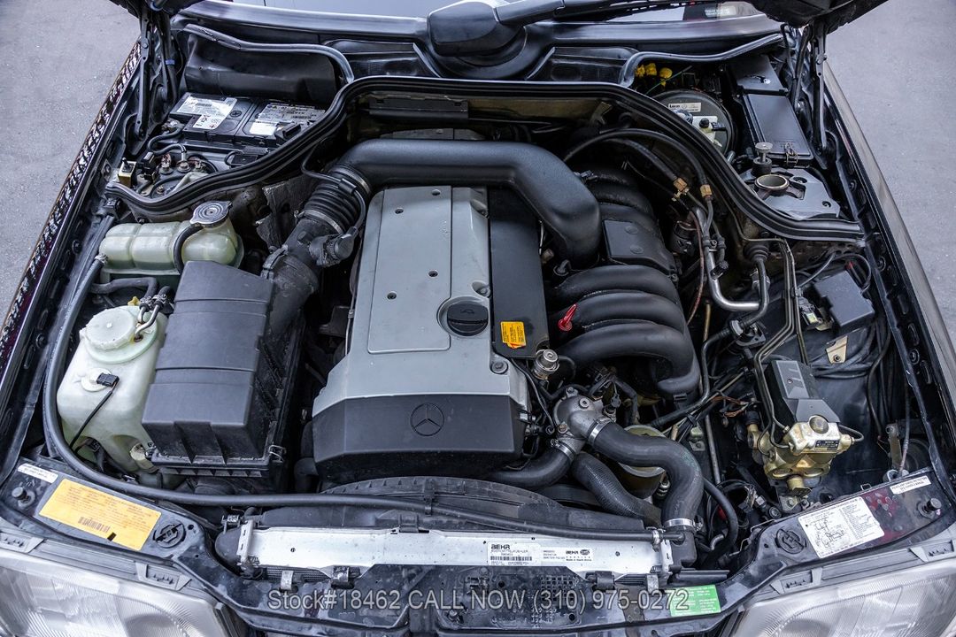 1995 Mercedes-Benz E320