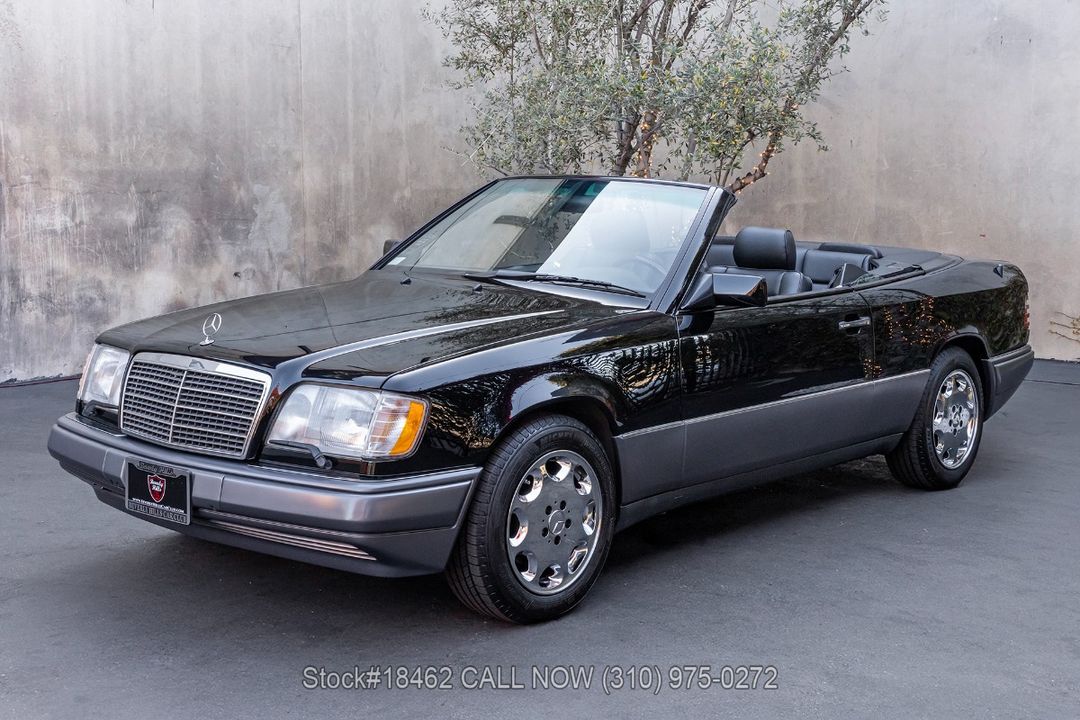 1995 Mercedes-Benz E320