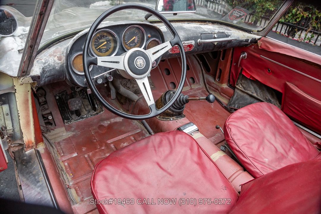 1962 Alfa Romeo 2000 Spider