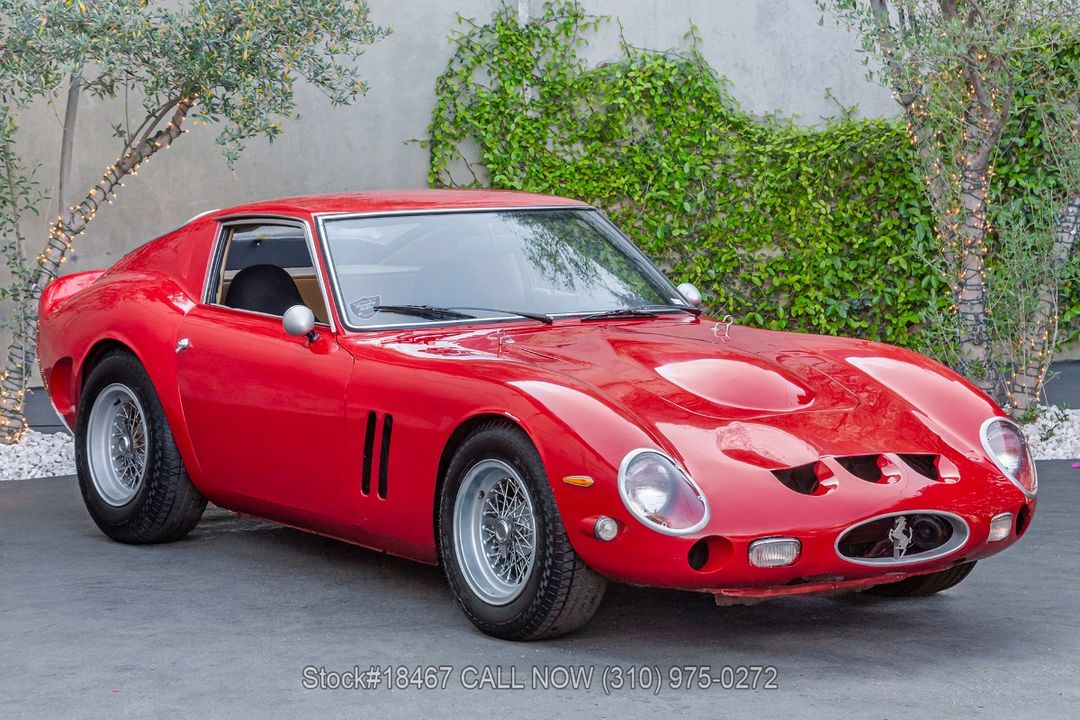 1976 Datsun Ferrari
