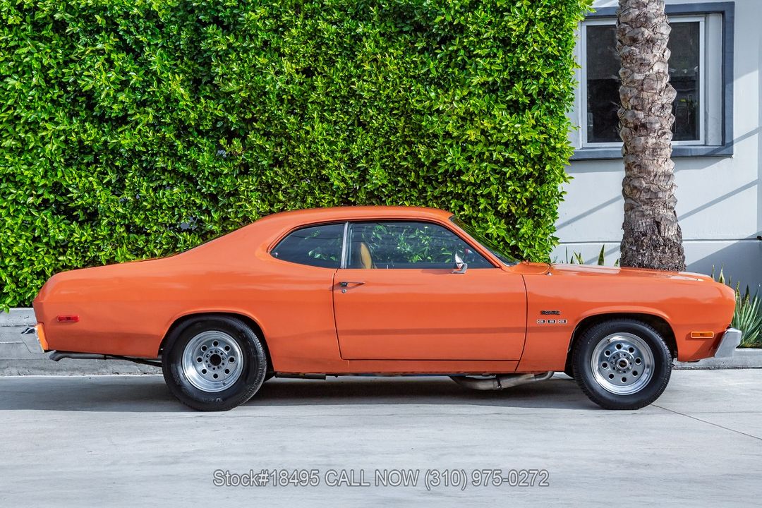 1974 Plymouth Duster