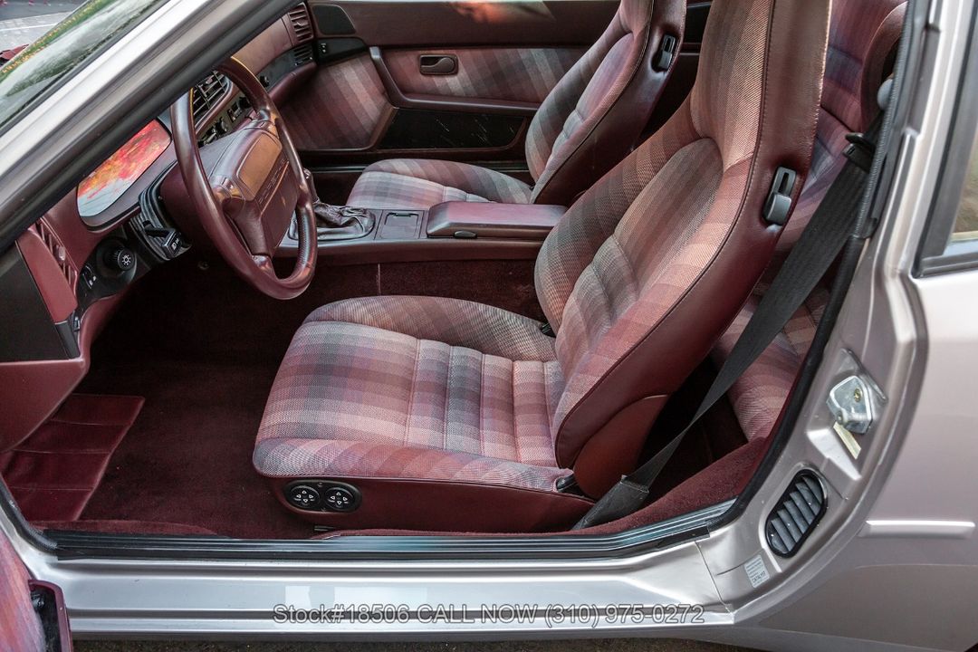 1988 Porsche 944 Turbo S