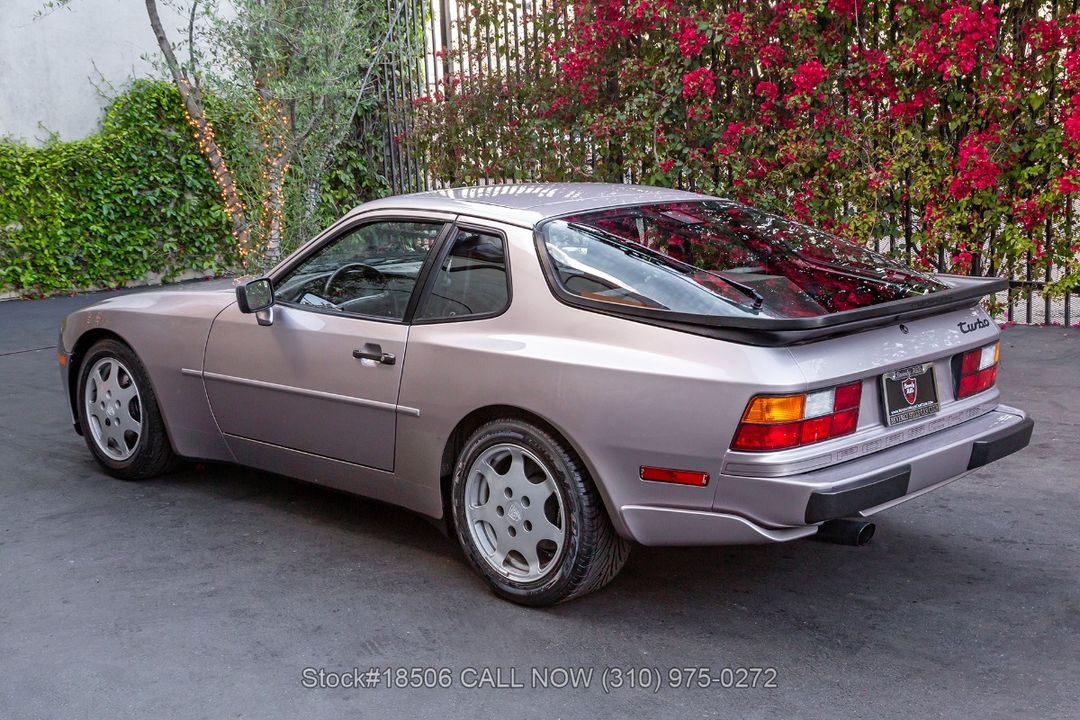 1988 Porsche 944 Turbo S