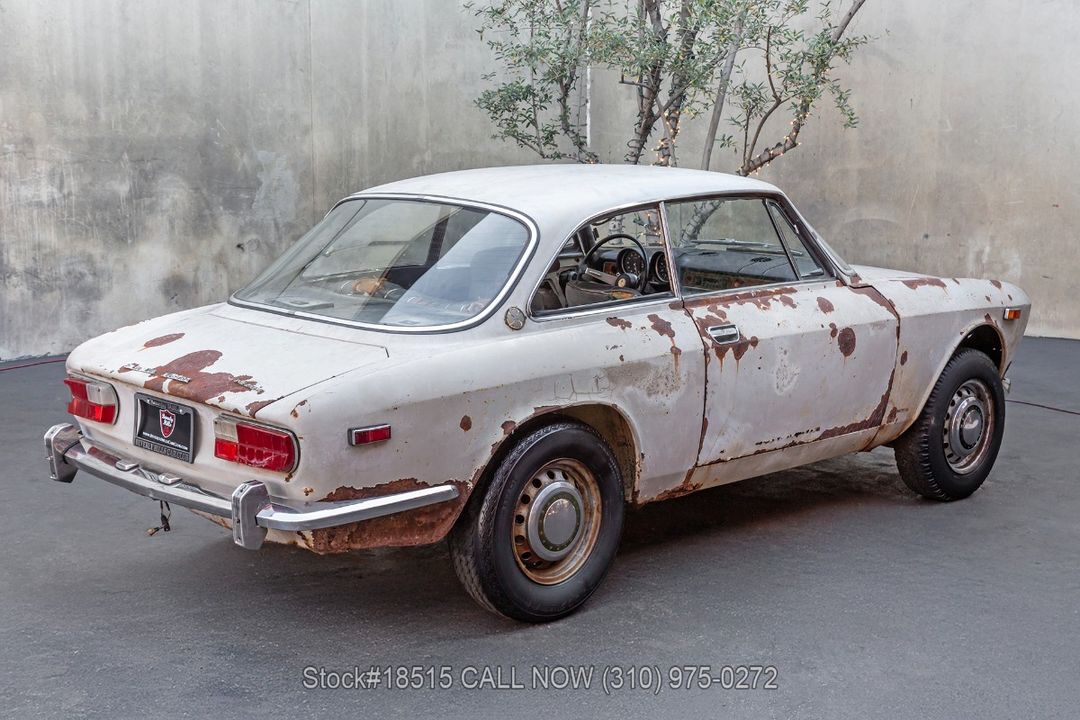 1967 Alfa Romeo 1750 GT