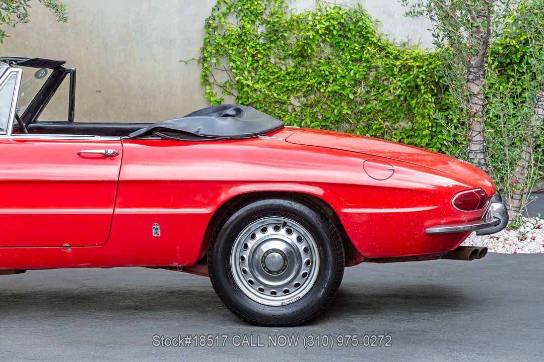 1967 Alfa Romeo Giulia Spider Duetto