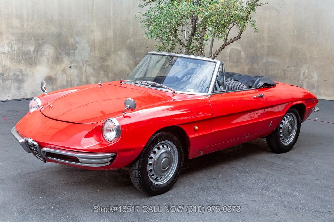 1967 Alfa Romeo Giulia Spider Duetto