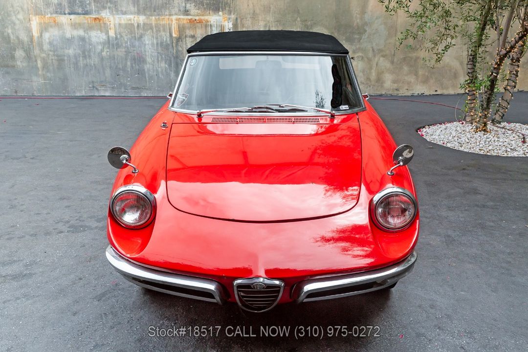 1967 Alfa Romeo Giulia Spider Duetto