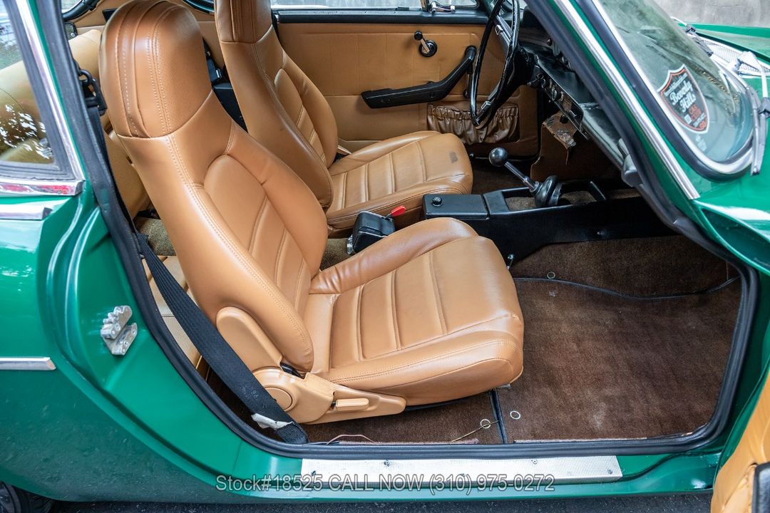 1972 Volvo P1800E