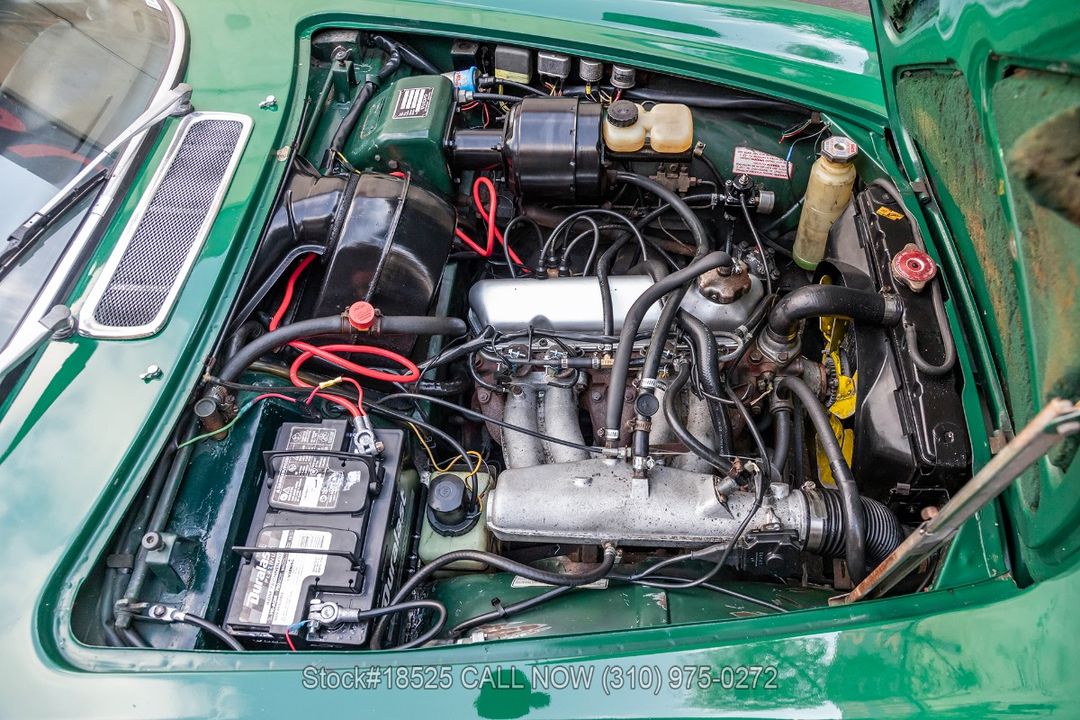 1972 Volvo P1800E
