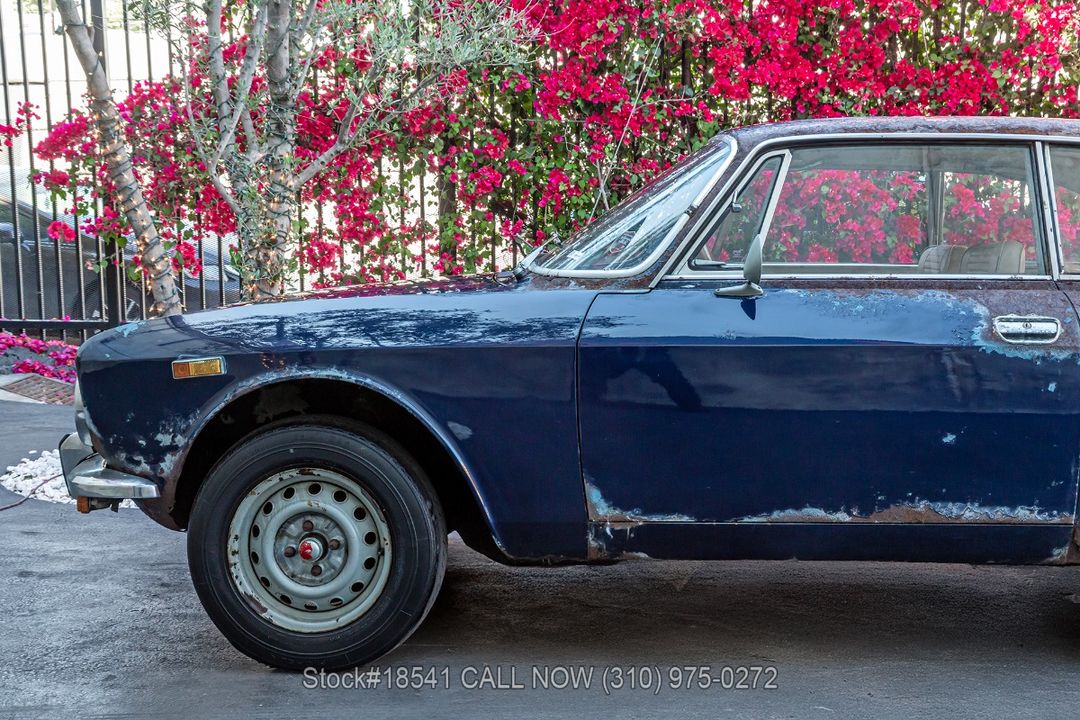 1974 Alfa Romeo GTV 2000
