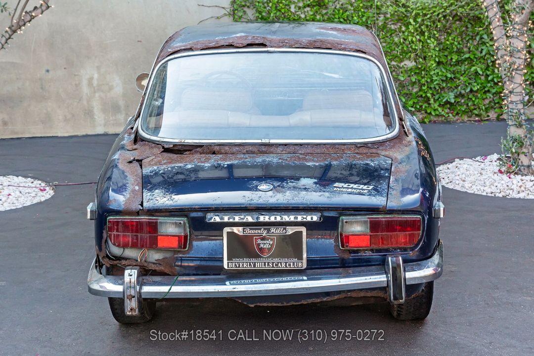 1974 Alfa Romeo GTV 2000