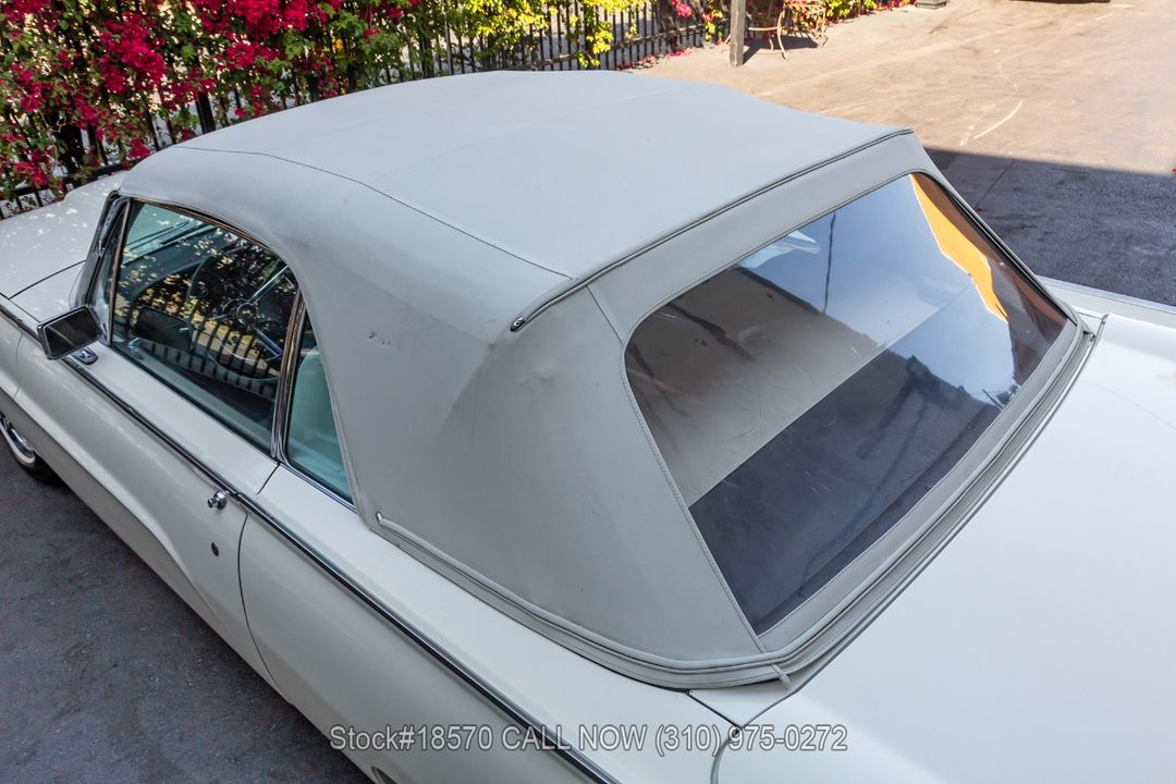 1963 Ford Thunderbird