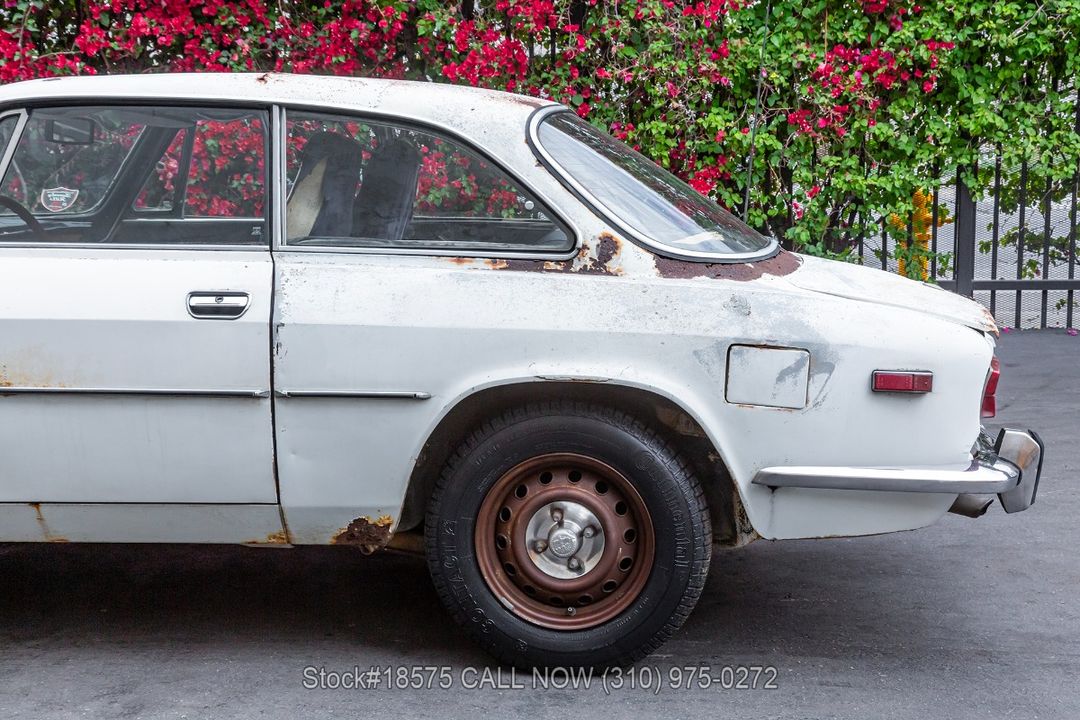 1974 Alfa Romeo GTV 2000
