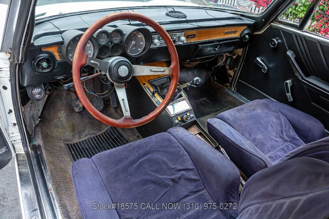 1974 Alfa Romeo GTV 2000
