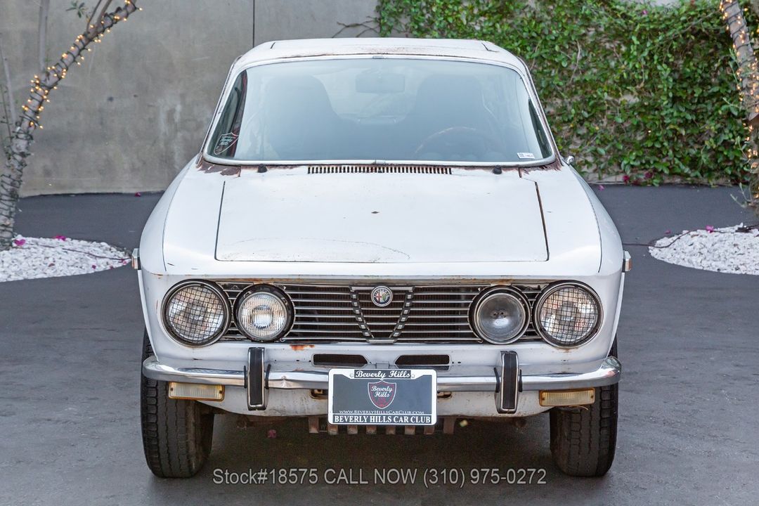 1974 Alfa Romeo GTV 2000
