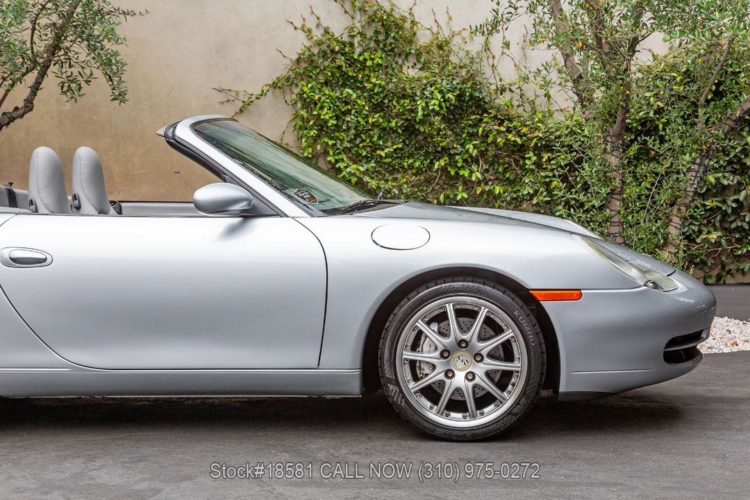 2001 Porsche 996 Carrera