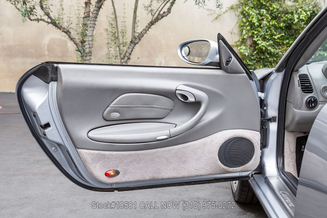 2001 Porsche 996 Carrera