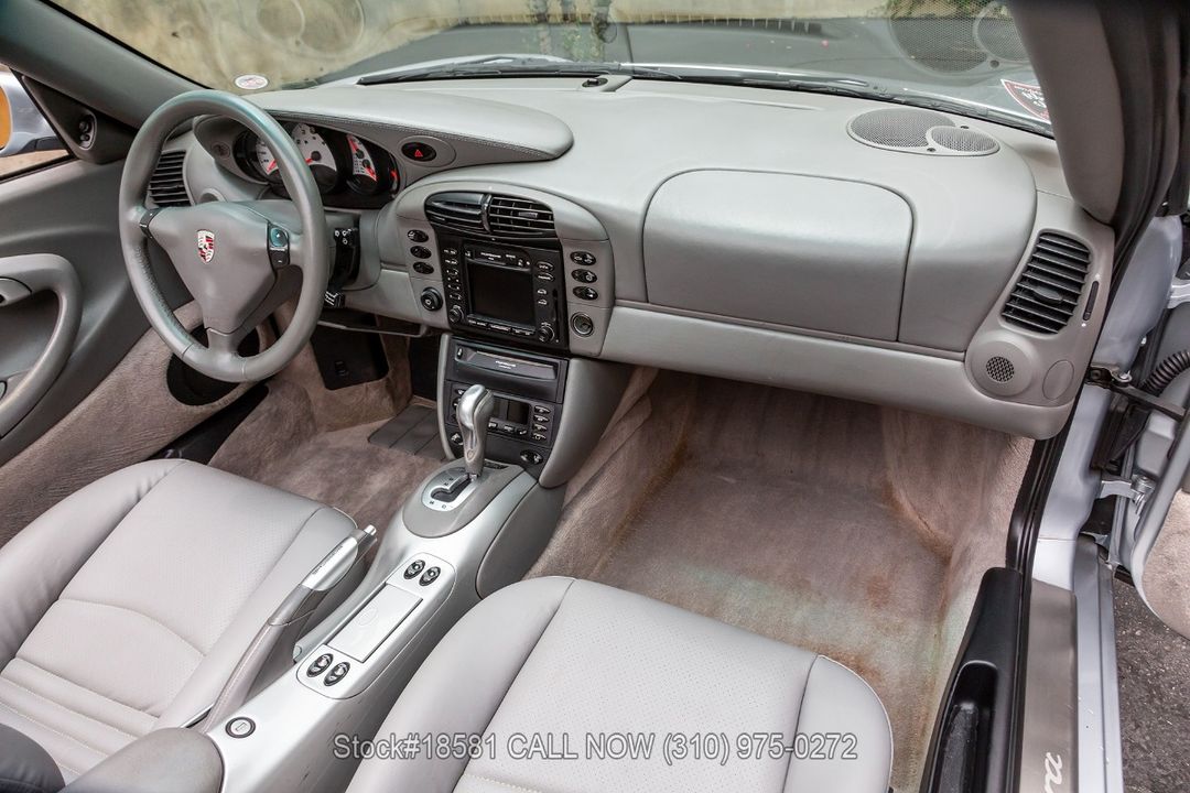 2001 Porsche 996 Carrera