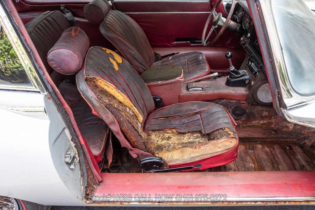 1969 Jaguar XKE Series II 2+2
