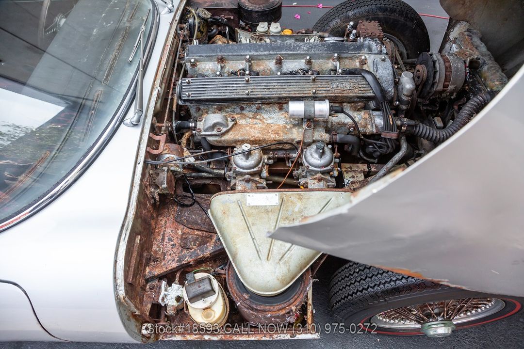 1969 Jaguar XKE Series II 2+2