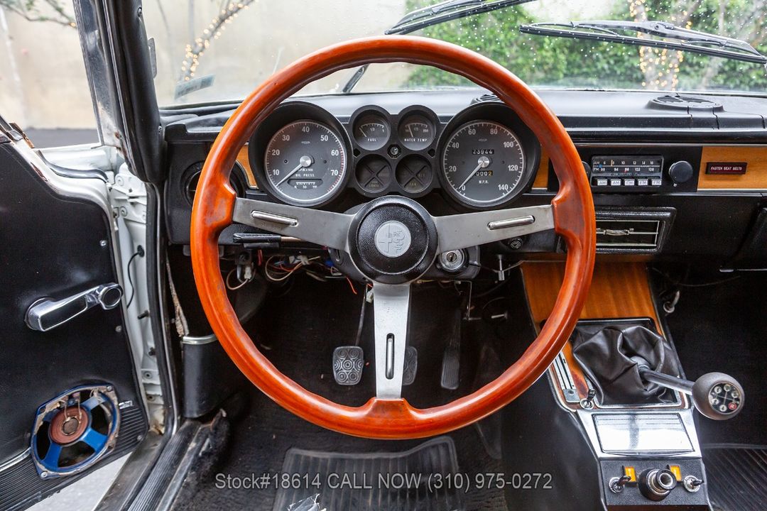 1974 Alfa Romeo GTV 2000