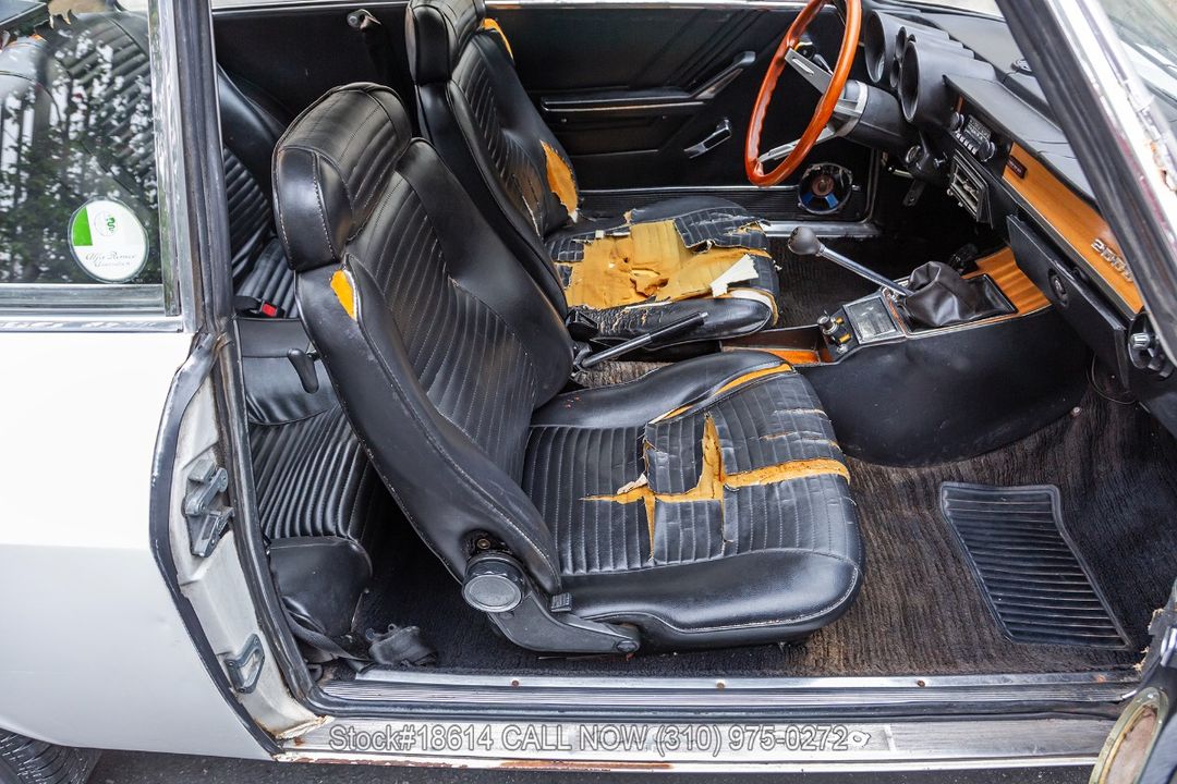 1974 Alfa Romeo GTV 2000