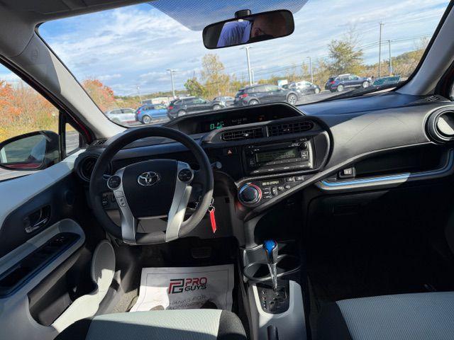2013 Toyota PRIUS C