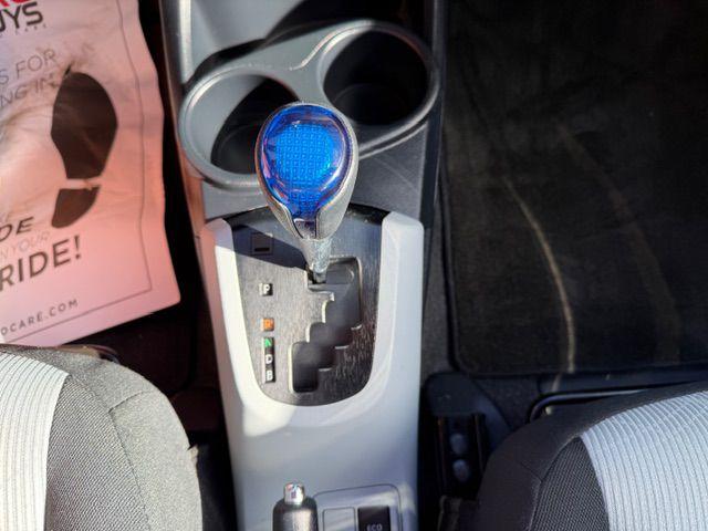2013 Toyota PRIUS C