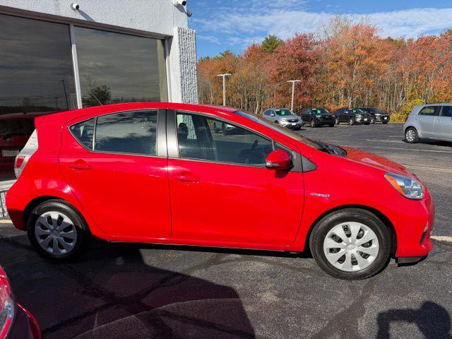 2013 Toyota PRIUS C