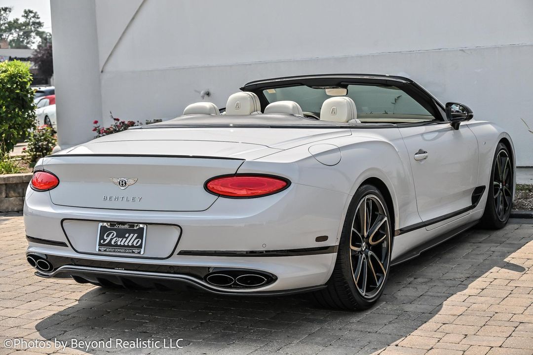 2022 Bentley Continental