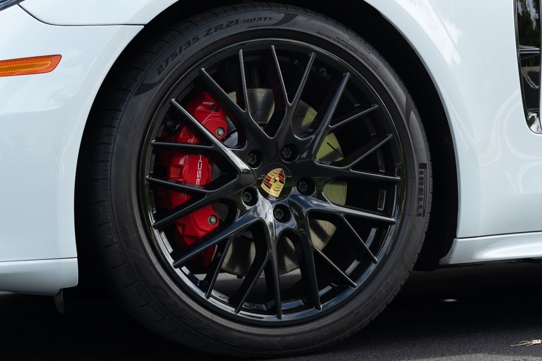 2020 Porsche Panamera