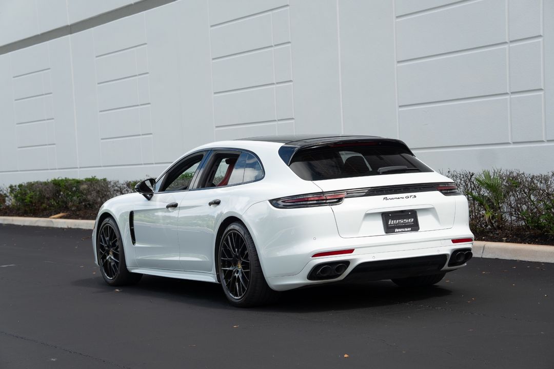 2020 Porsche Panamera