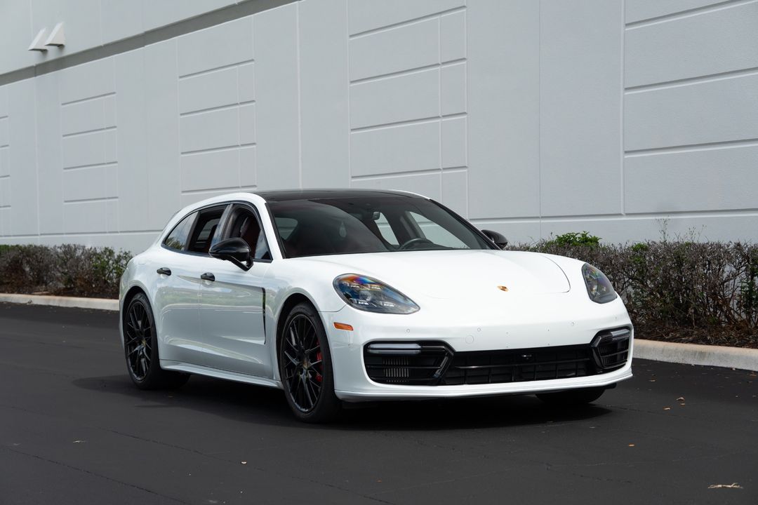2020 Porsche Panamera
