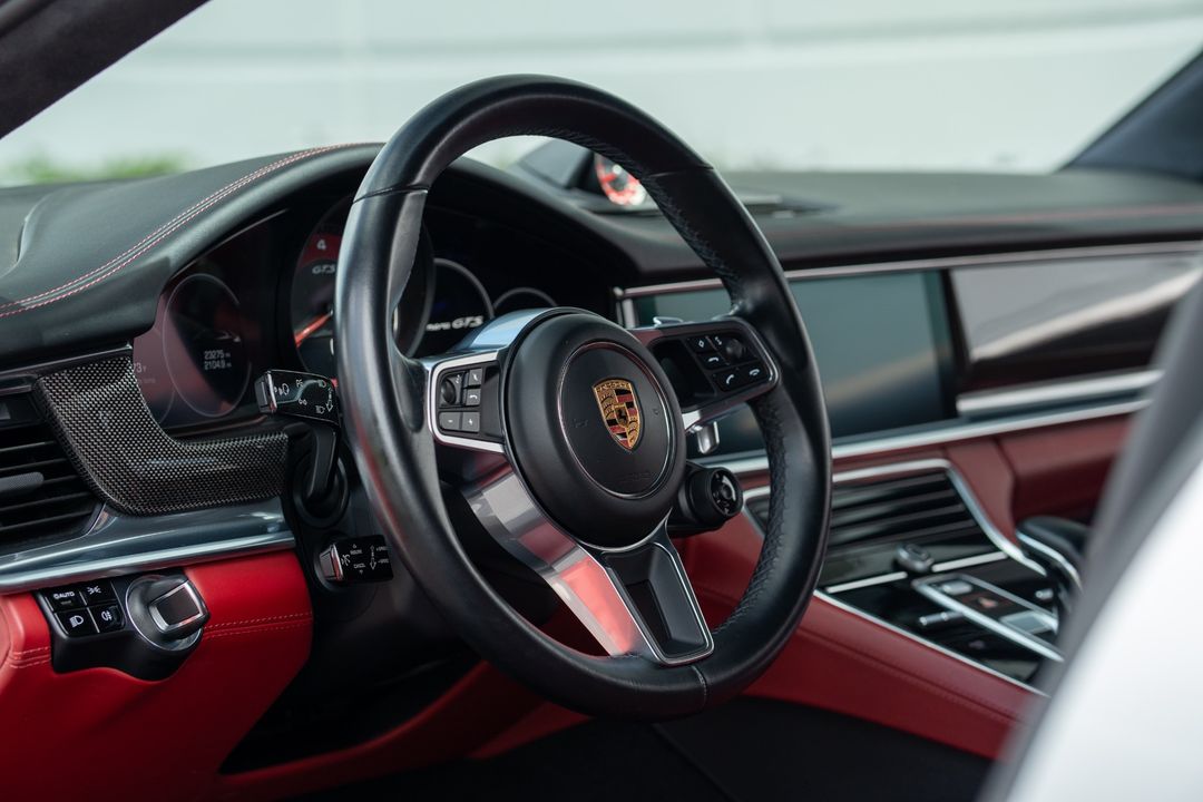 2020 Porsche Panamera