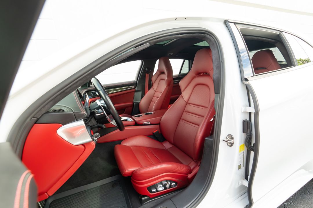 2020 Porsche Panamera