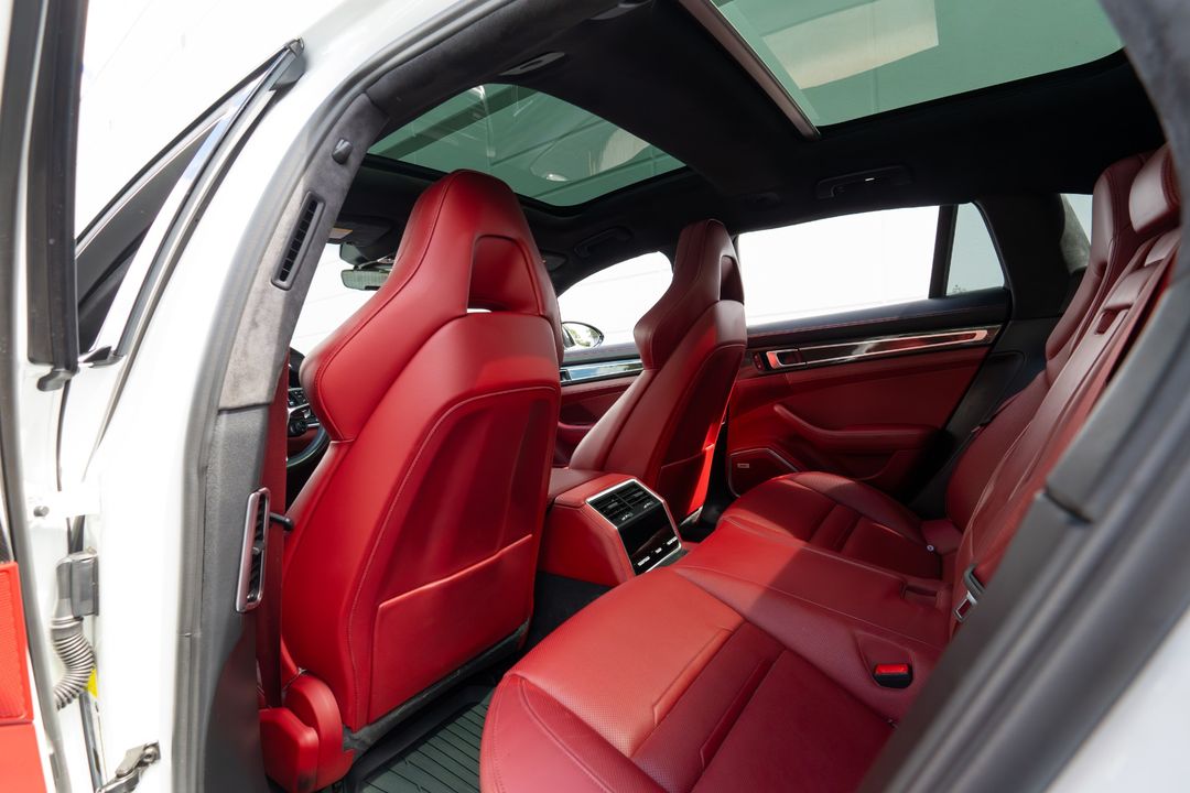 2020 Porsche Panamera