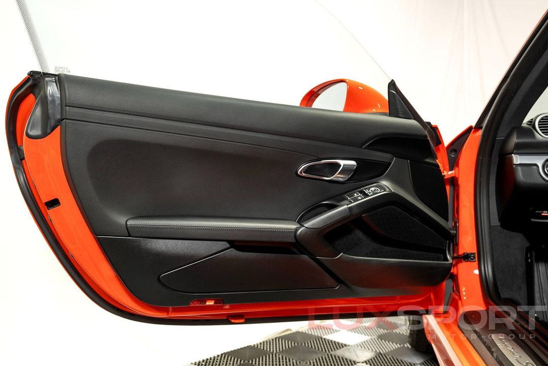 2018 Porsche 718 Cayman