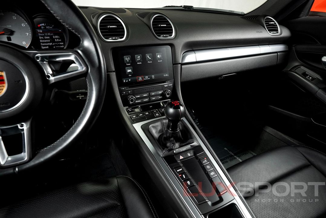 2018 Porsche 718 Cayman
