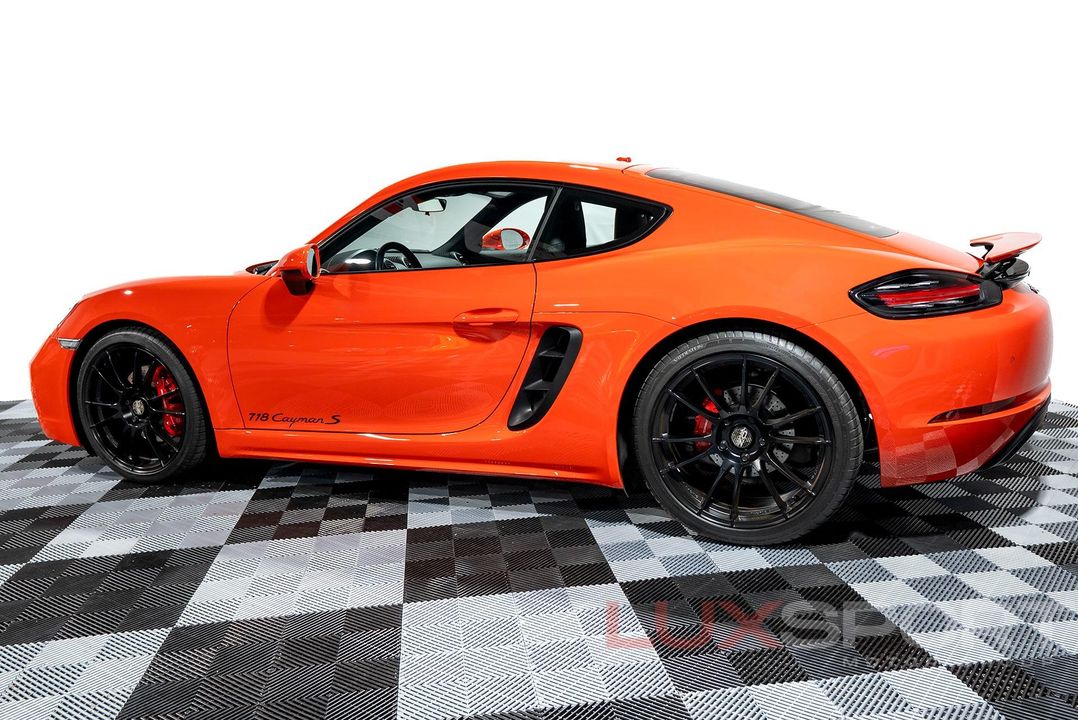 2018 Porsche 718 Cayman