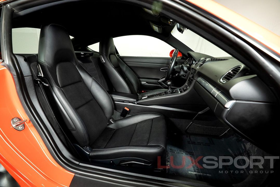 2018 Porsche 718 Cayman