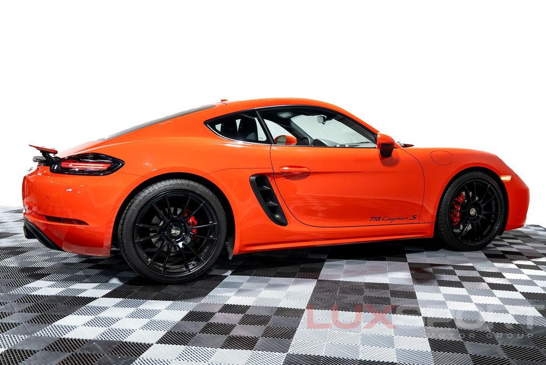 2018 Porsche 718 Cayman