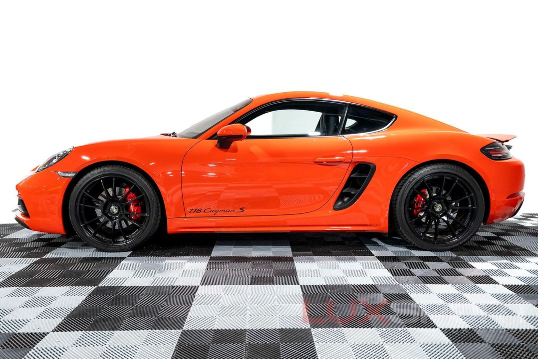 2018 Porsche 718 Cayman