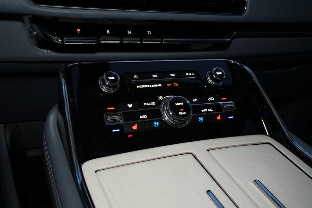 2024 Lincoln Navigator