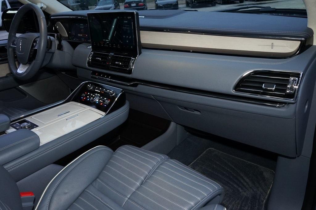 2024 Lincoln Navigator