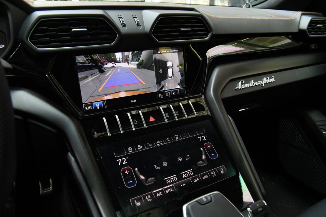 2024 Lamborghini Urus