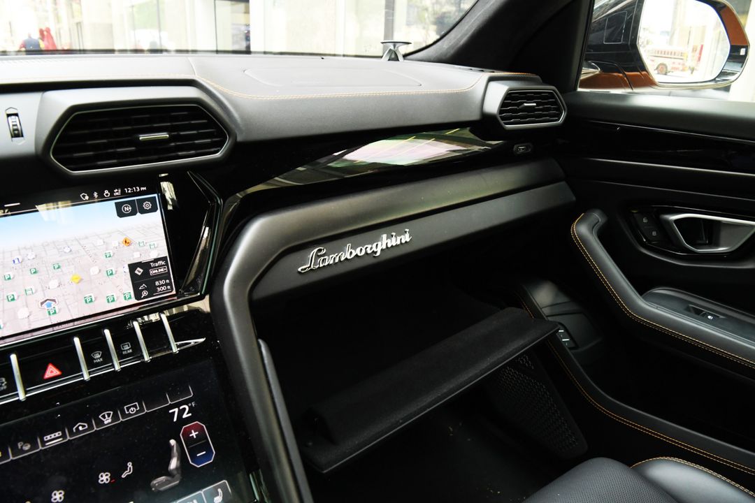 2024 Lamborghini Urus