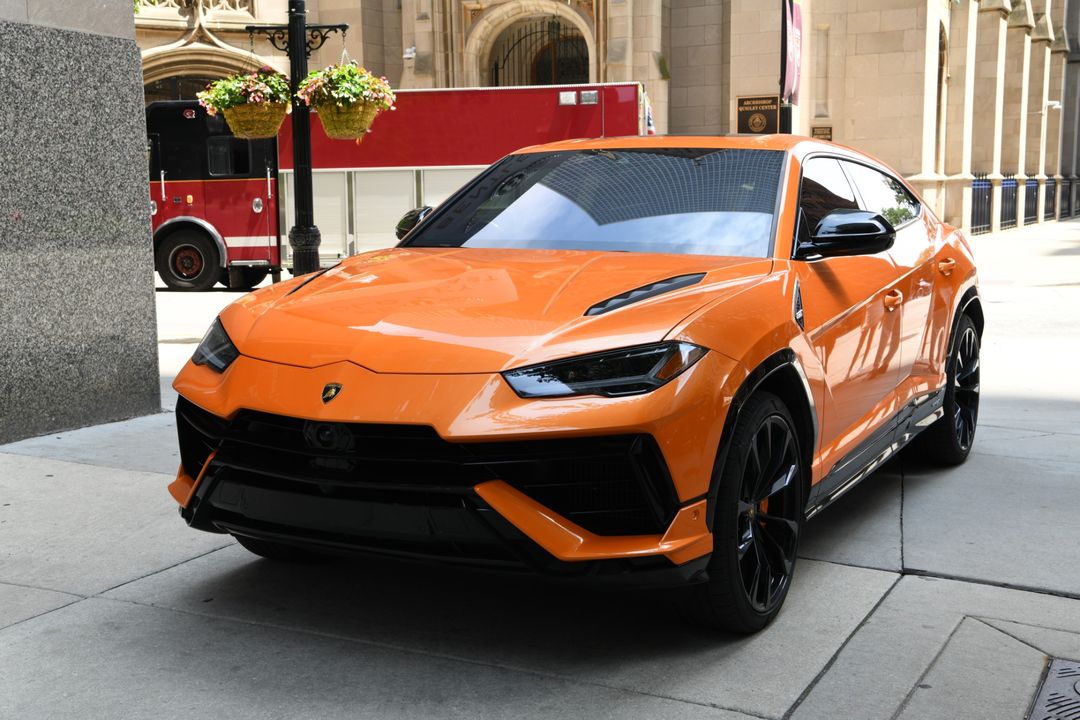 2024 Lamborghini Urus