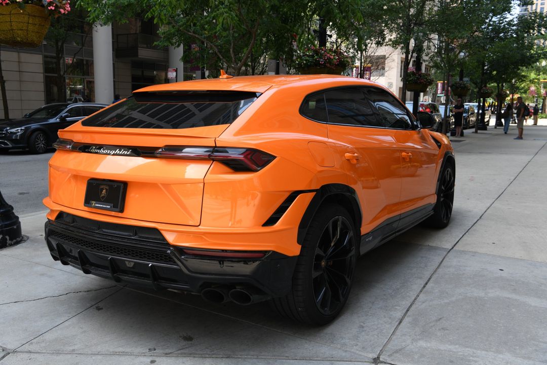 2024 Lamborghini Urus