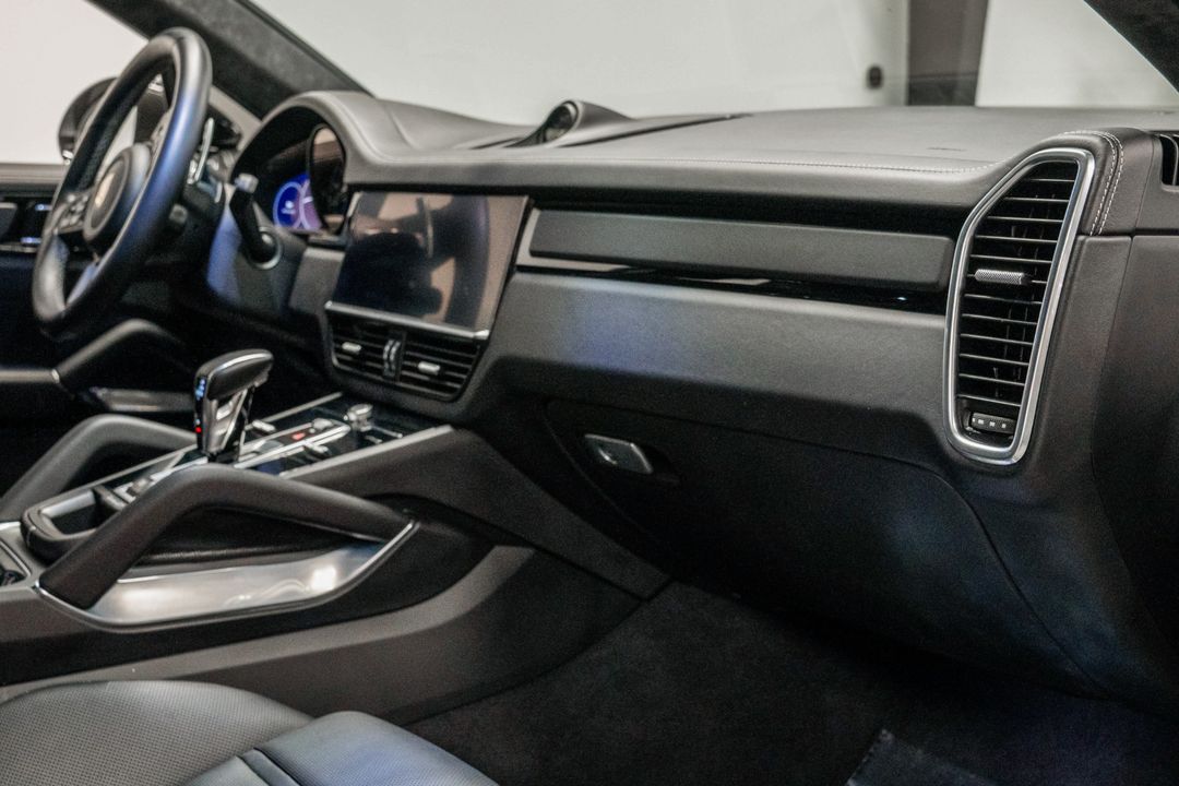2023 Porsche Cayenne