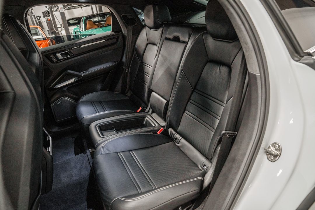 2023 Porsche Cayenne